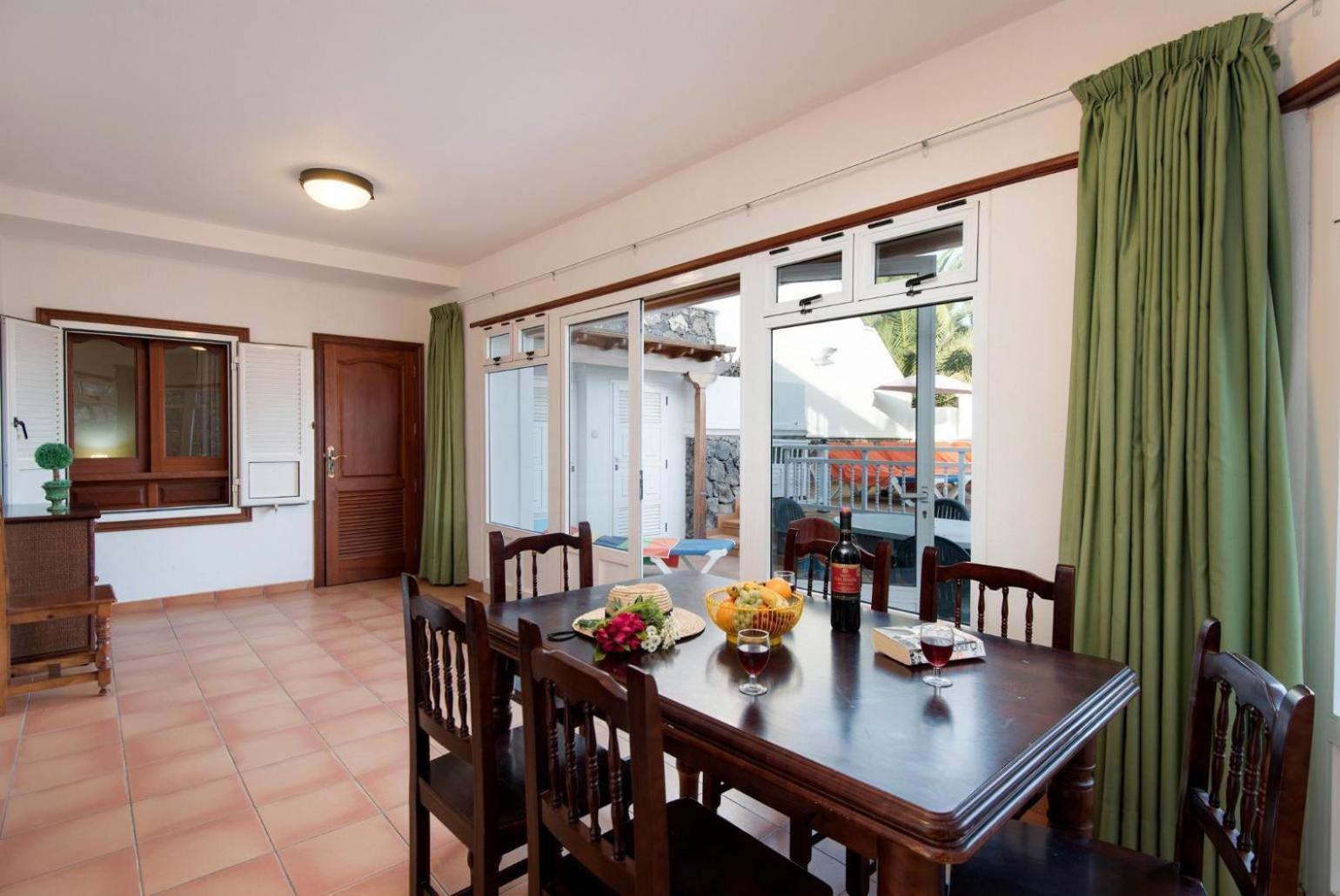 Villa Ramos Uno ปูแอร์โตกาเลโร ภายนอก รูปภาพ